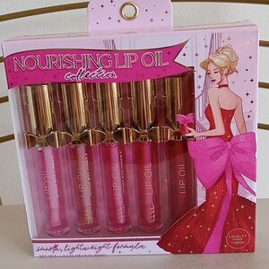 New!Nicole Miller Lip Set